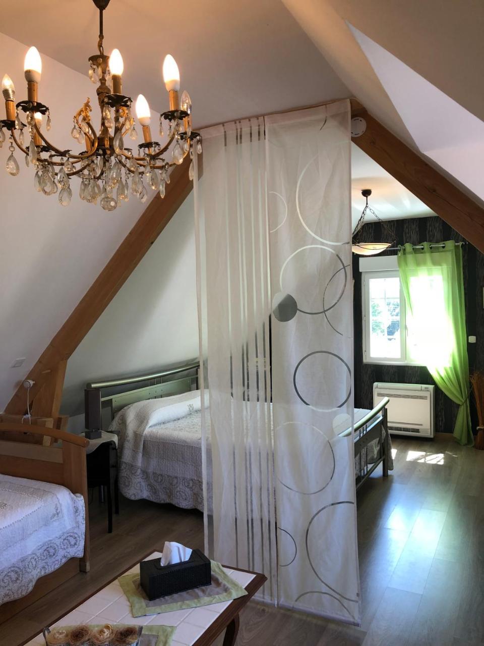 La Carriere Bed & Breakfast Charentilly Exterior photo