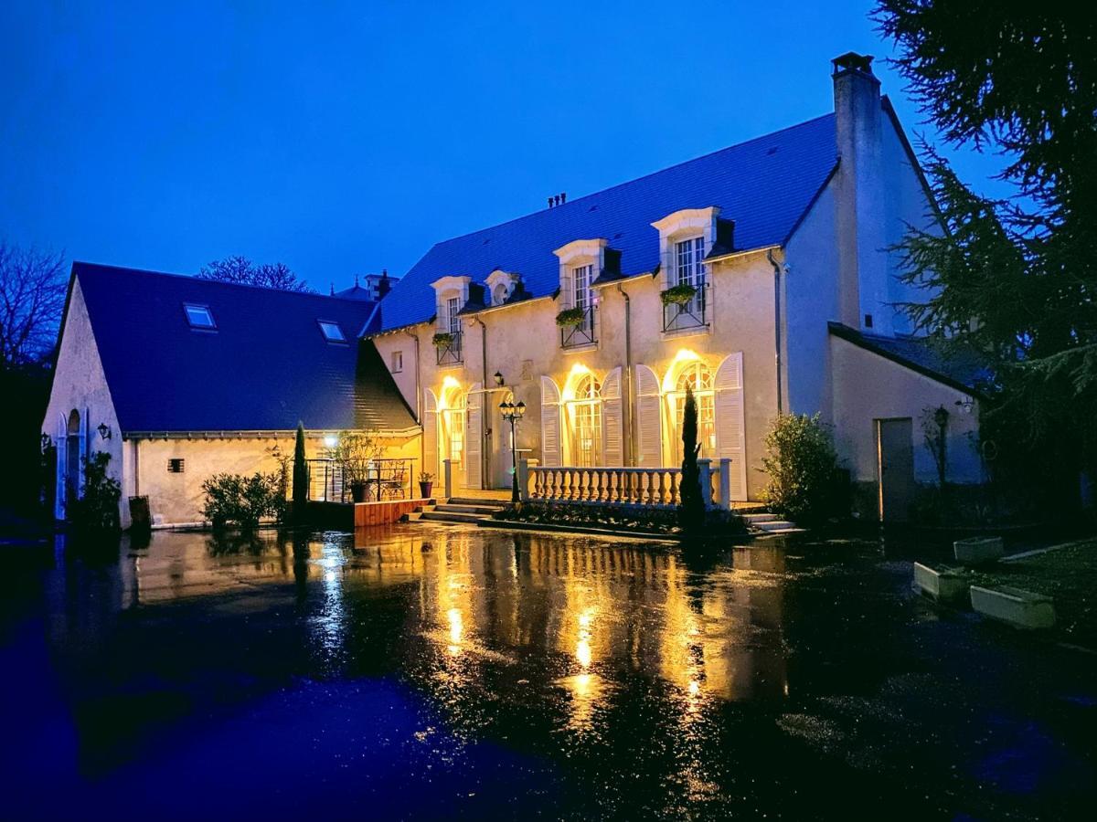 La Carriere Bed & Breakfast Charentilly Exterior photo